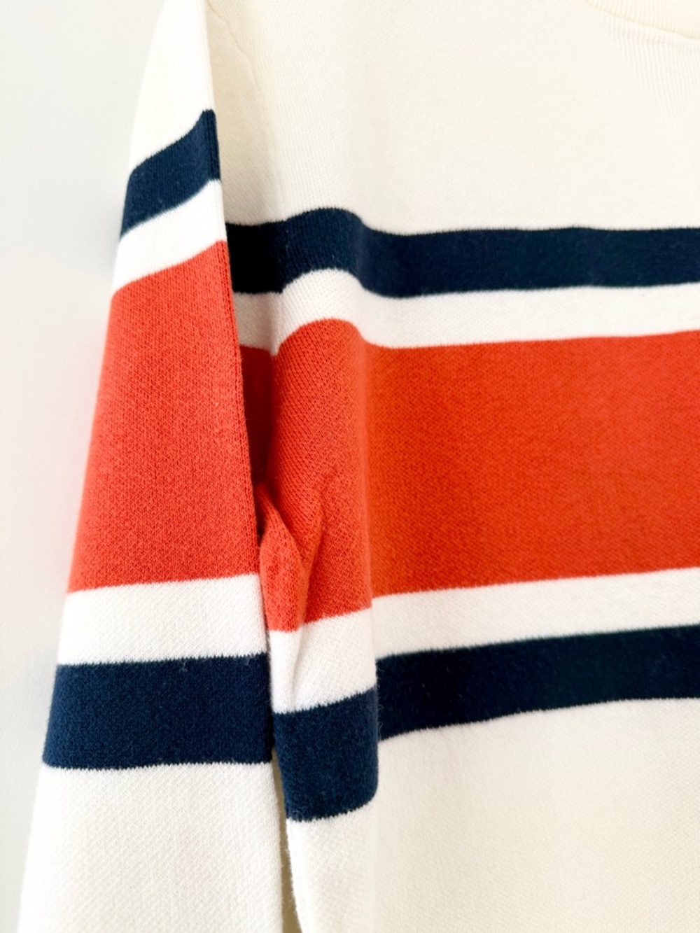 MOVING SALE | New H&M Men’s University Stripe Cotton Crewneck Sweater, Size M - Picture 4 of 5